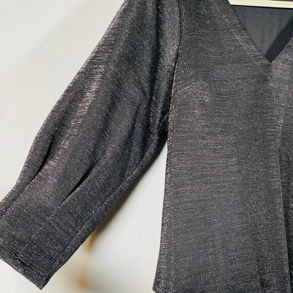 Anthropologie RO & DE Cassidy V-Neck Long Sleeve Metallic Shimmer Blouse Small - Picture 9 of 13